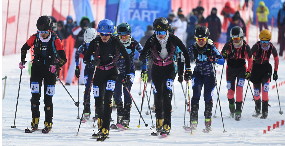 中國(guó)組合次旦玉珍/布魯爾奪得滑雪登山混合接力金牌