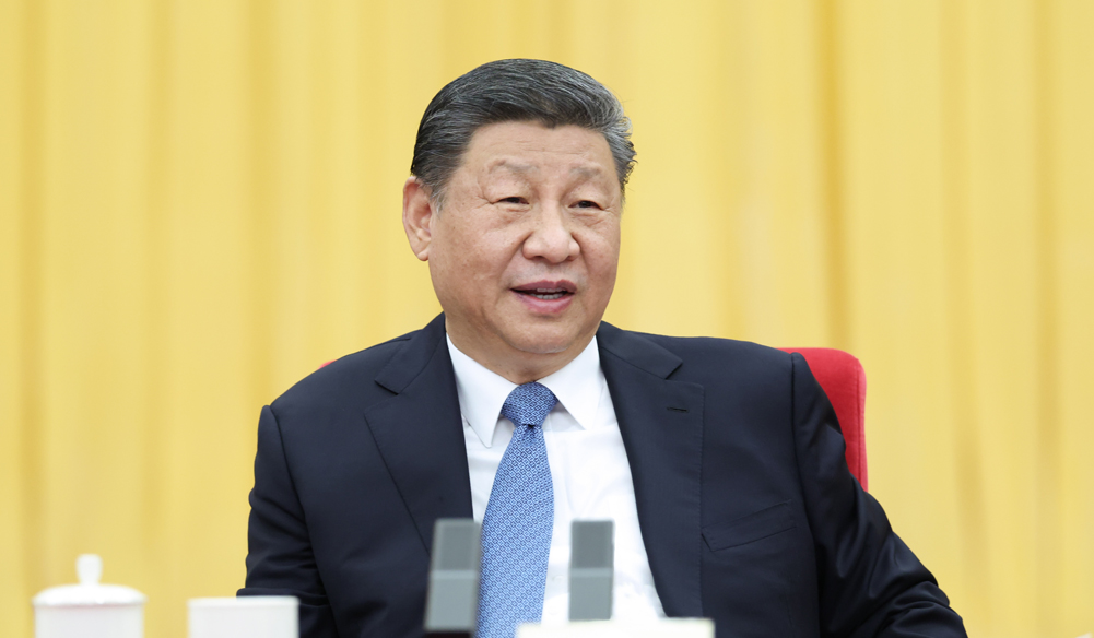 習近平看望參加政協(xié)會議的民盟民進教育界委員